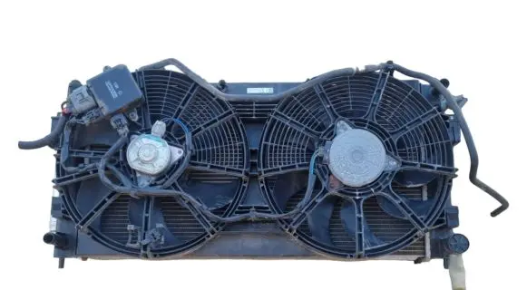Nissan Leaf I (ZE0) Radiator set A18700A28001 110915 111115