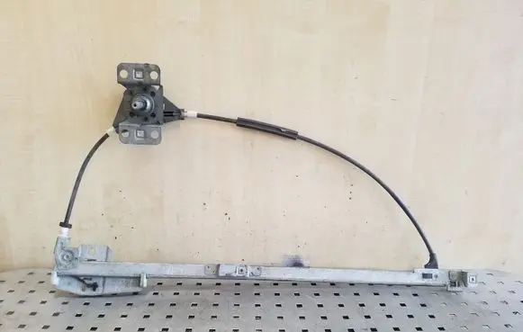 Volkswagen Transporter - Caravelle T4 Front door manual window regulator 701837501