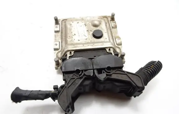 Fiat 500L Engine control unit/module ECU 55253697 0261S07817 1039S65049