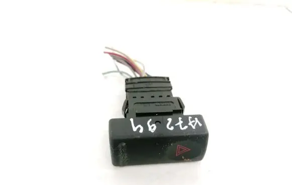 Renault 19 Hazard light switch