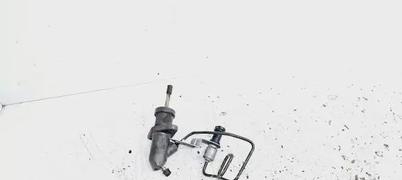 BMW 1 E81 E87 Clutch master cylinder 6642 G73612