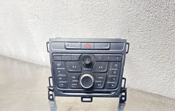 Opel Zafira B Head unit multimedia control 13435410 0013508 A2C87291100