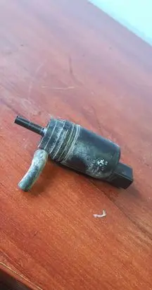 BMW X1 E84 Windscreen/windshield washer pump 7199567