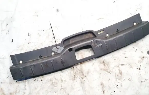 Volvo V50 Other trunk/boot trim element 09486875