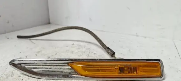 Ford Mondeo MK IV Front fender indicator light 7s7113k354bf