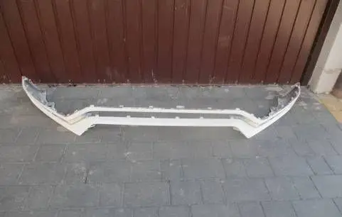 Volvo XC90 Front bumper lip 31383817