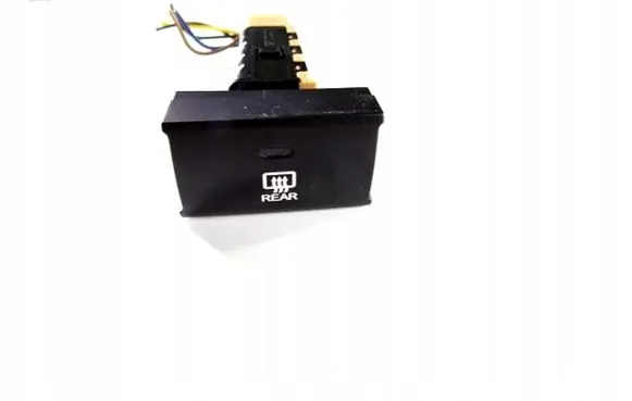 Hyundai Santa Fe Windscreen/window heater switch