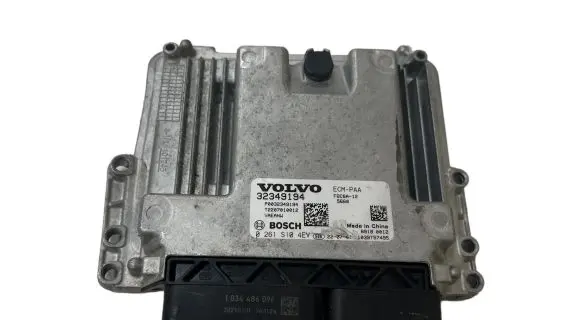 Polestar 2 Engine control unit/module 32349194 0261S104EV T2207010012