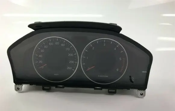 Volvo V60 Speedometer (instrument cluster) 31343323AA P3423