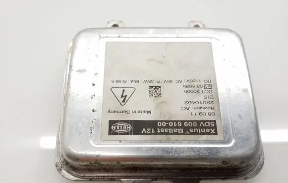 BMW X5 E70 Headlight ballast module Xenon 5DV00961000