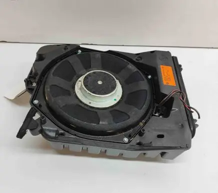 BMW 4 F32 F33 Subwoofer speaker 9210151