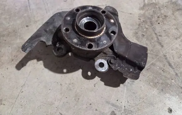 Fiat Doblo Front wheel hub