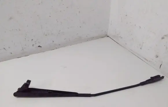 Mercedes-Benz R W251 Front wiper blade arm A2518201240