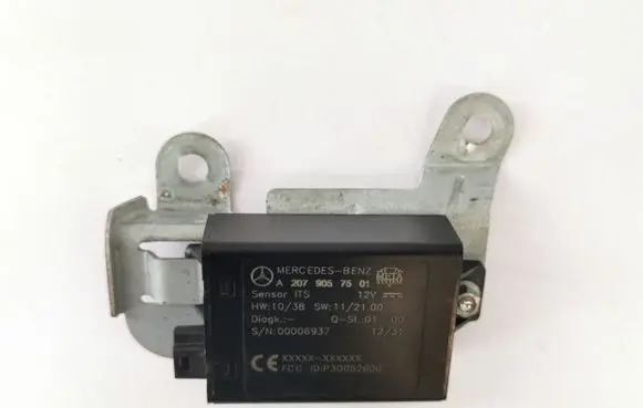 Mercedes-Benz E A207 Video control module A2079057501