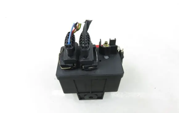 Citroen C5 Glow plug pre-heat relay 0281003018