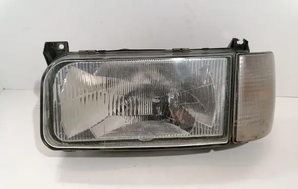Volkswagen PASSAT B3 Headlight/headlamp 13347900