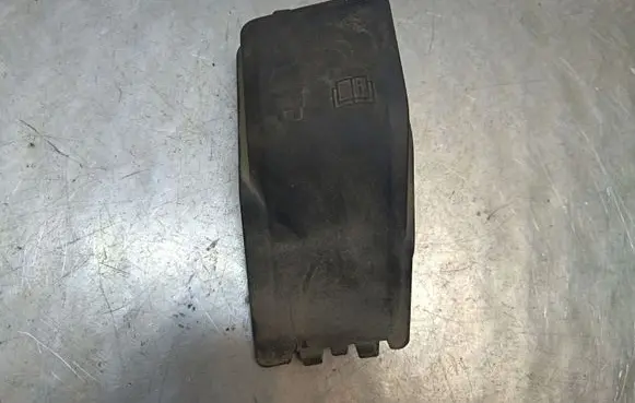 Volvo V60 Fuse box cover 30644652
