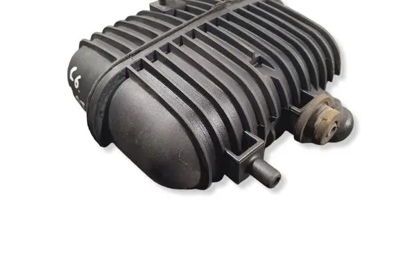 Audi A6 S6 C6 4F Vacuum air tank 8E0129955