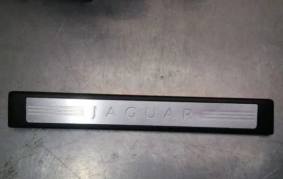 Jaguar XF Front sill trim cover 8X2313200AF