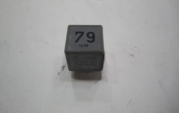 Audi A6 S6 C5 4B Other relay 191927841 V23134A52X196