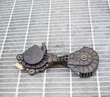 Mini One - Cooper R57 Water pump pulley 7534400