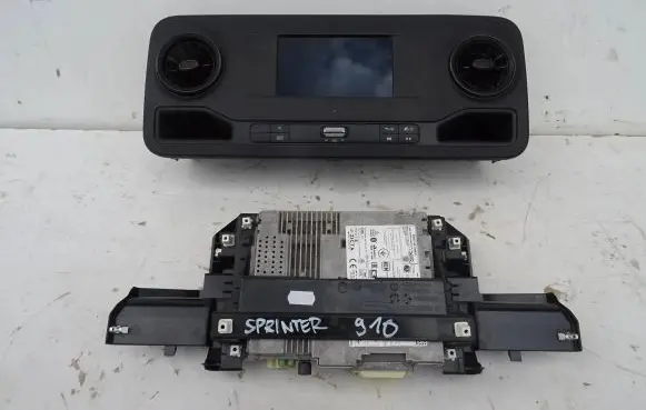 Mercedes-Benz Sprinter W907 W910 Head unit multimedia control A9079001703 A9079023502 A9079018401