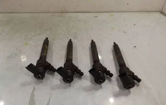 Volvo XC90 Fuel injector 04458110251