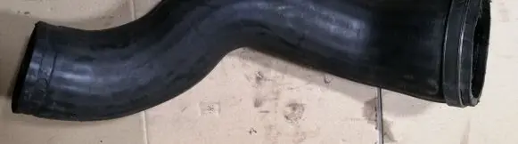 Volvo V70 Intercooler hose/pipe