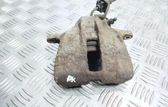Volkswagen PASSAT B4 Front brake caliper