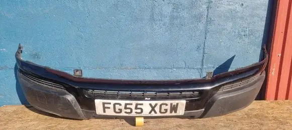 Volvo XC90 Front bumper 08620596