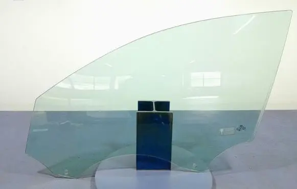 Audi A4 S4 B8 8K Front door window glass four-door