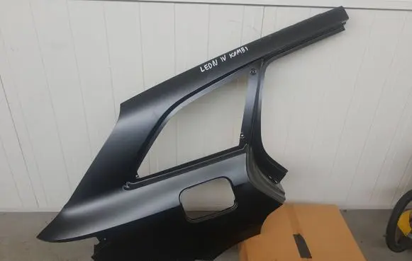 Seat Leon (5F) Rear bodywork 5FE809606E