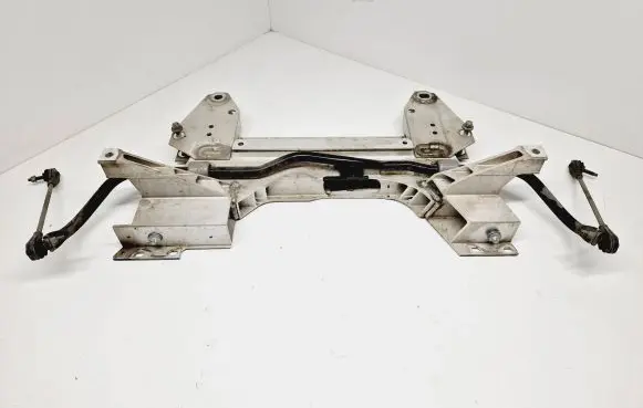 Peugeot 2008 II Front subframe 9825331880