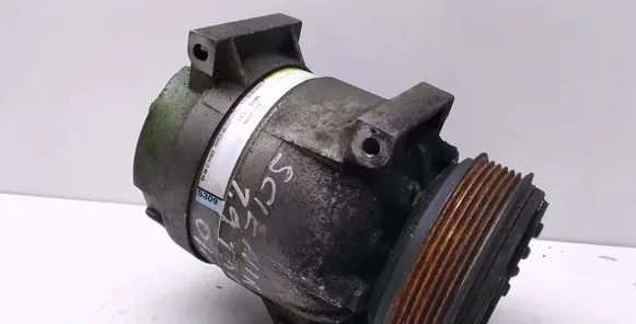 Renault Scenic I Air conditioning (A/C) compressor (pump) 7700105765 1135309 101411531