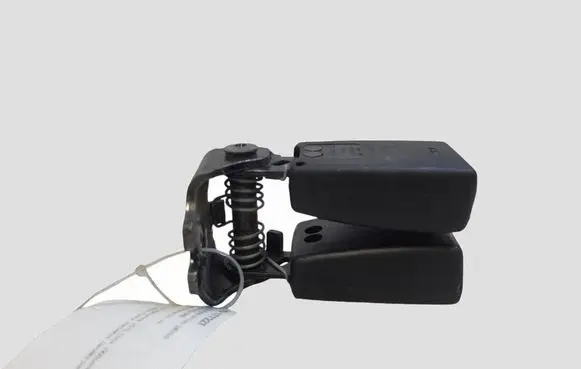 Ford Focus Middle seatbelt buckle (rear) 34068897 2C30916