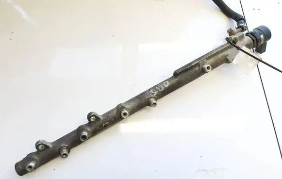 Fuel main line pipe
