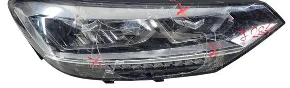 Volkswagen Touran III Headlight/headlamp 1451000129