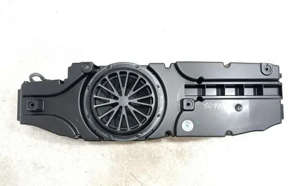 Audi E-tron GT Subwoofer speaker 4J3035382