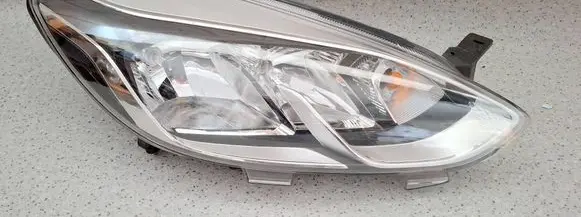 Ford Fiesta Headlight/headlamp H1BB13W029AG 9125168