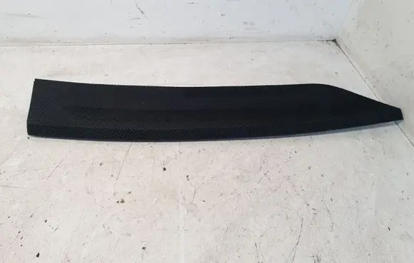 Mercedes-Benz C W204 Dashboard air vent grill cover trim A2046801807