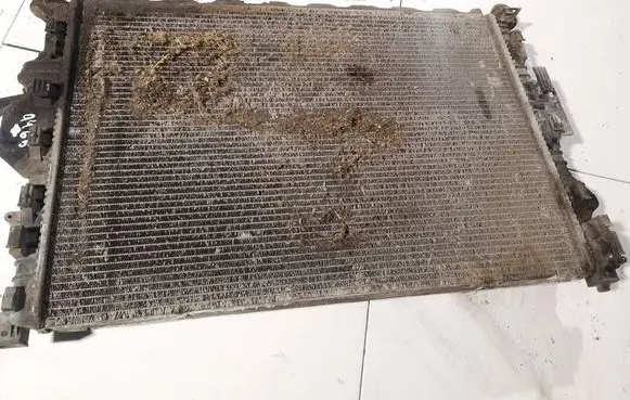Volvo V70 Coolant radiator