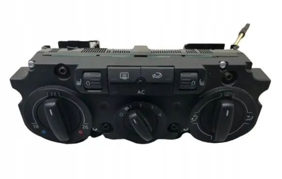 Volkswagen Golf V Climate control unit