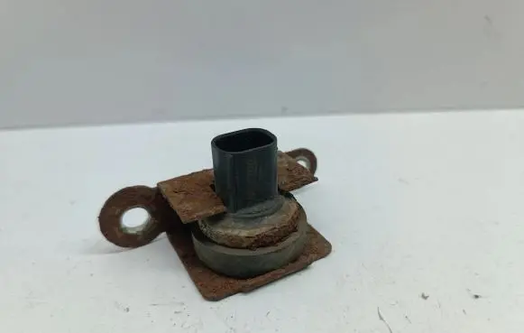 BMW 7 E65 E66 ESP acceleration yaw rate sensor 6770205 5157C 37146770205