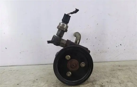 Rover 75 Power steering pump QVB101401