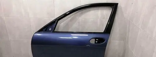 BMW 7 E65 E66 Front door 7202081