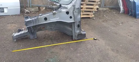 Ford Explorer V Front side member 