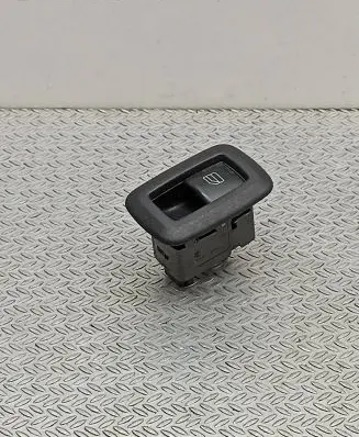 Mercedes-Benz A W169 Electric window control switch A2518200510 905167930 03128150
