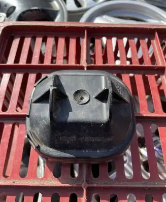 Opel Ascona C Headlight/headlamp dust cover 1305239007