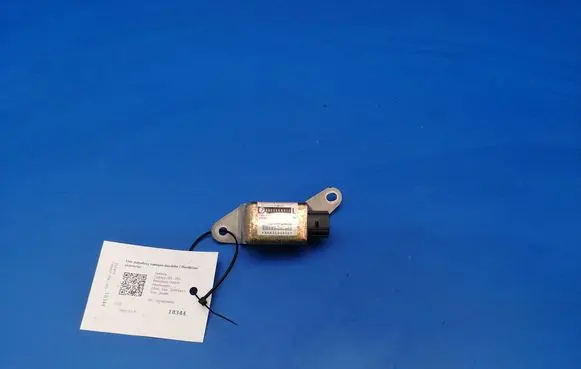 Subaru Legacy Airbag deployment crash/impact sensor 98235AG011 1879000681