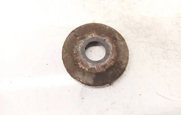 Toyota Avensis T270 Front coil spring rubber mount